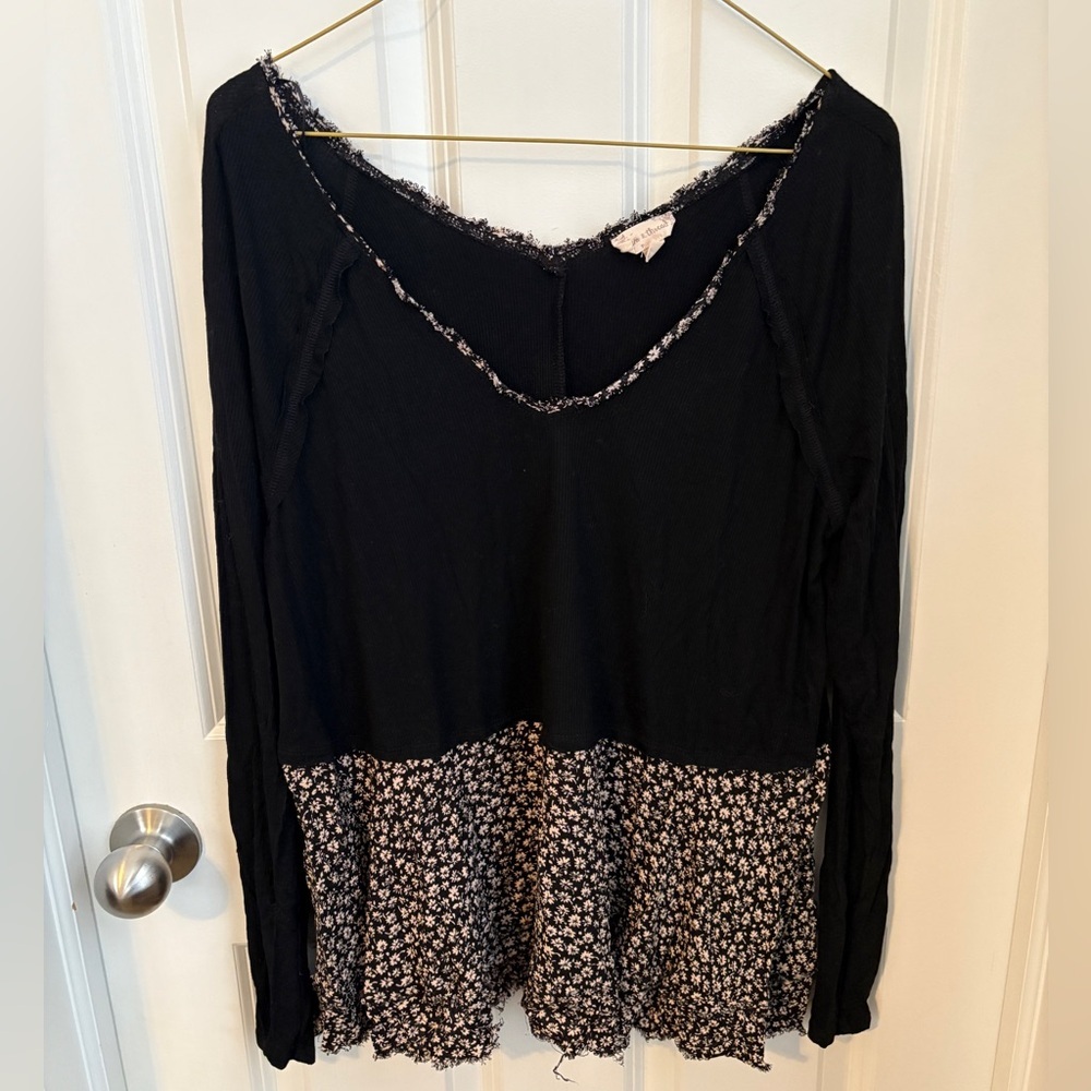 Hem & Thread Boho Floral Longsleeve Top Women’s Medium